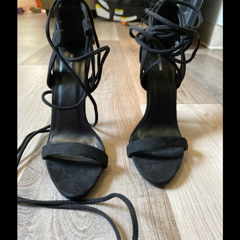 PRETTY LITTLE THING strappy lace up high heels US size 6